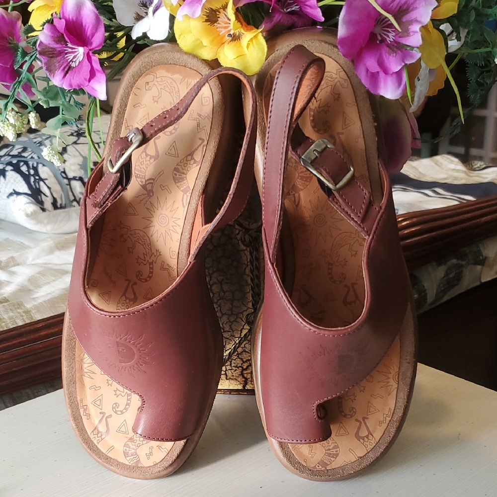 Dansko Brown High Quality Leather Sandals Sz 38